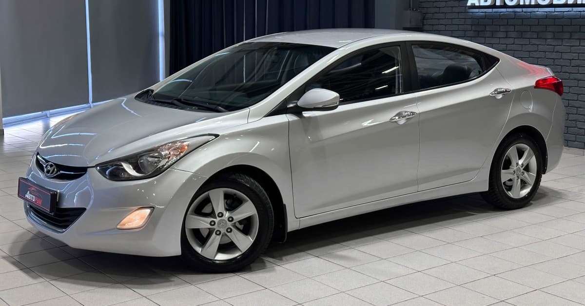 Hyundai Avante - 2